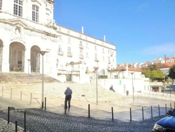 Cozy And Beautiful Flat In Great Location! Apartment Lisbon Luaran gambar